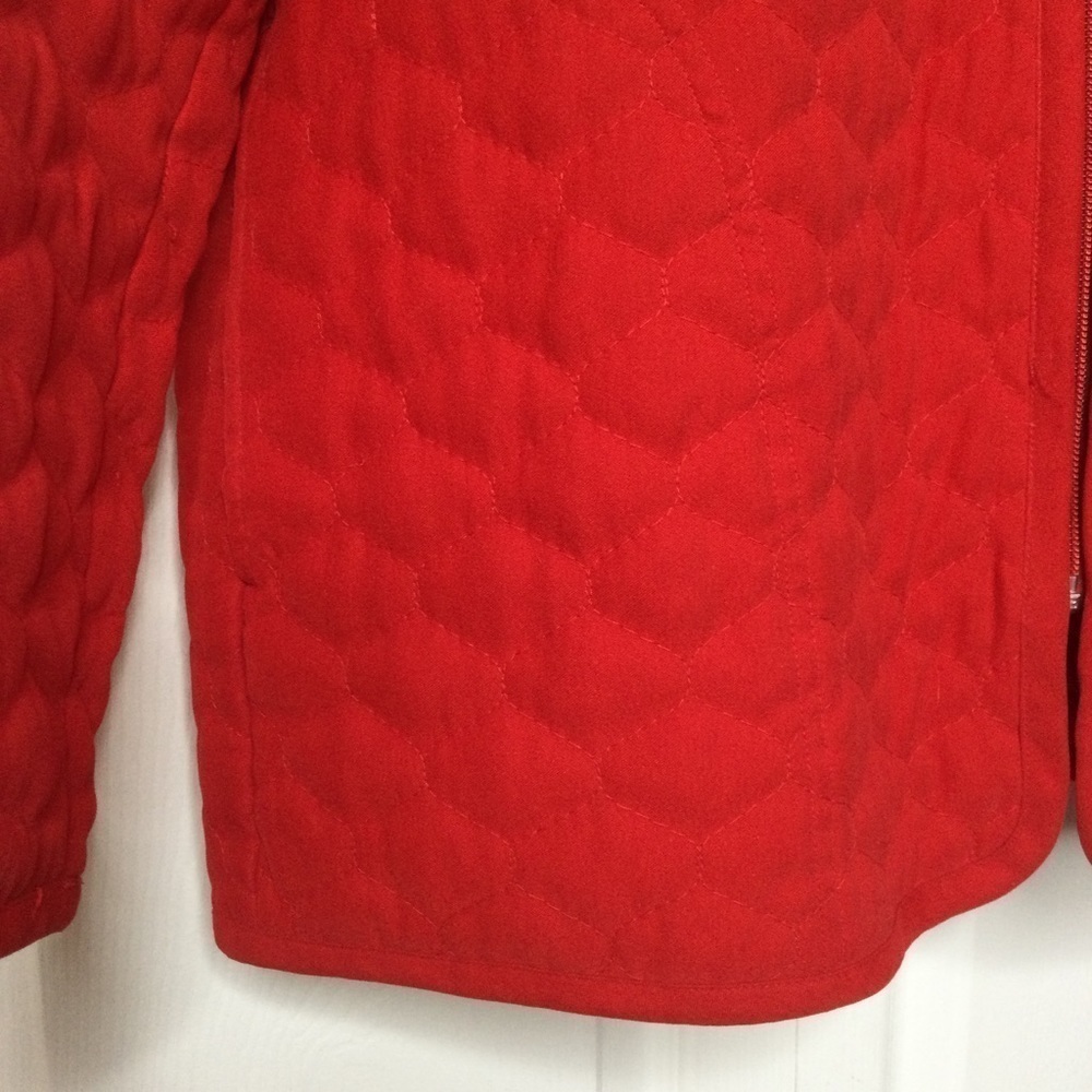 Light red jacket - Picture 6 of 9